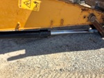 Hydraulics with Bucket Cylinder