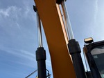 Hydraulics with Boom Lift Cylinder(s)