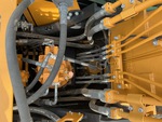 Hydraulics with Hydraulic Center Swivel