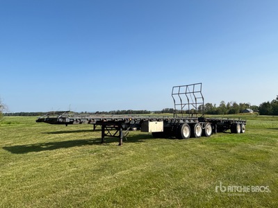 1993 Manac 32 ft Tri/A Super B-Train Flatbed Trailer