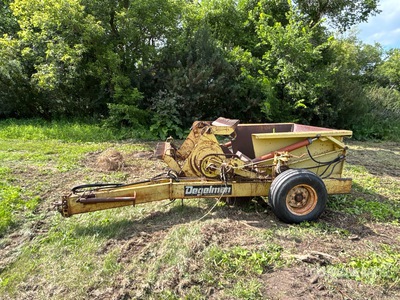 1975 Degelman R570S Paddle Rock Picker