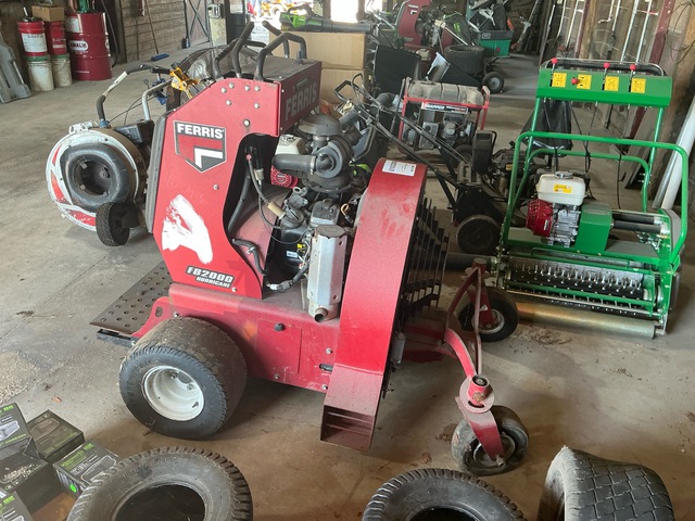 Ferris FB2000 Stand-On Leaf Blower