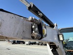 Hydraulics with Auxiliary Hydraulic Plumbing