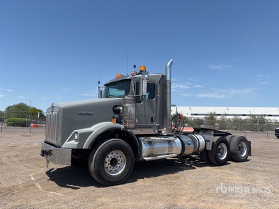 2017 Kenworth T800 Ciągnik siodłowy T/A z kabiną dzienną