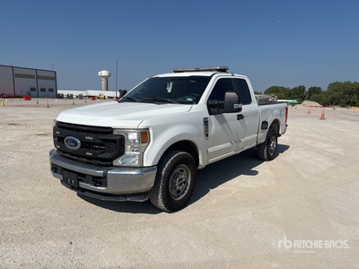 2022 Ford F-250 4x2 Extended Cab Pickup
