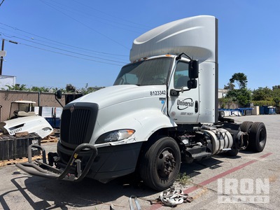 2023 International (Navistar) RH613 6x4 トラックトラクター(T/A)