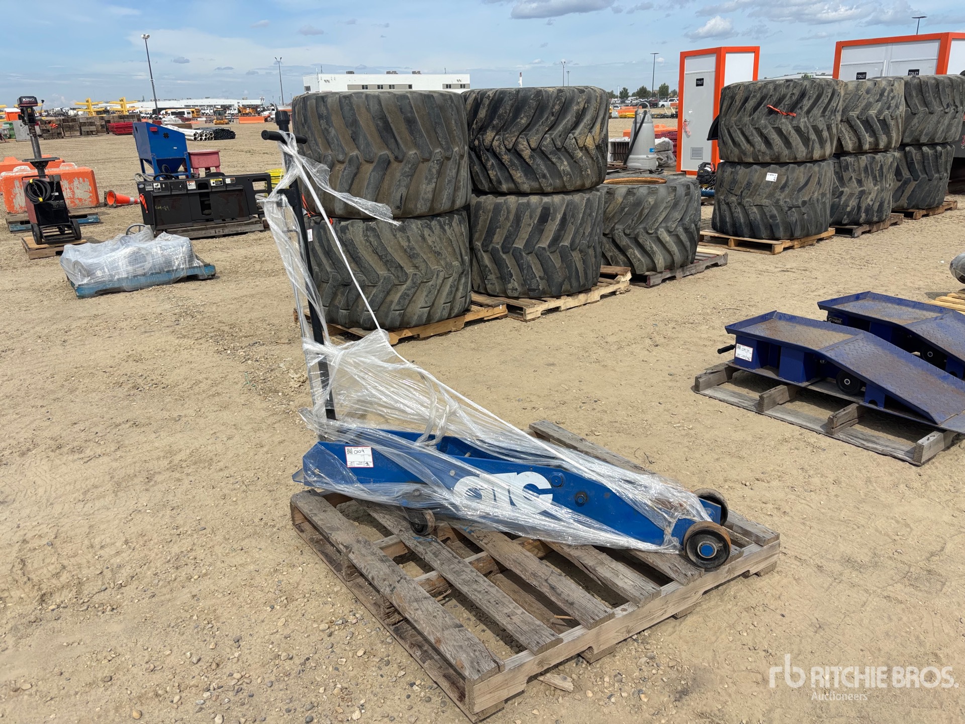 OTC 10 ton Jack
