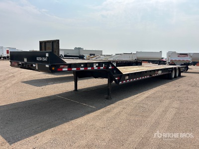 2015 Load King HFT70 50 ft T/A Hydraulic Tail Trailer
