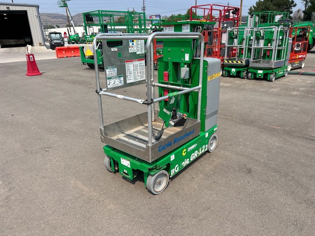 2018 Genie GR-12 Vertical Mast Lift