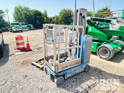 2016 Genie GR-20 Ascenseur à mât vertical (Inoperable)