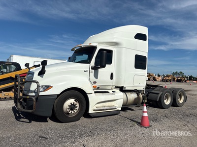 2020 International LT625 6x4 Cabeza Tractora Cabina Dormitorio