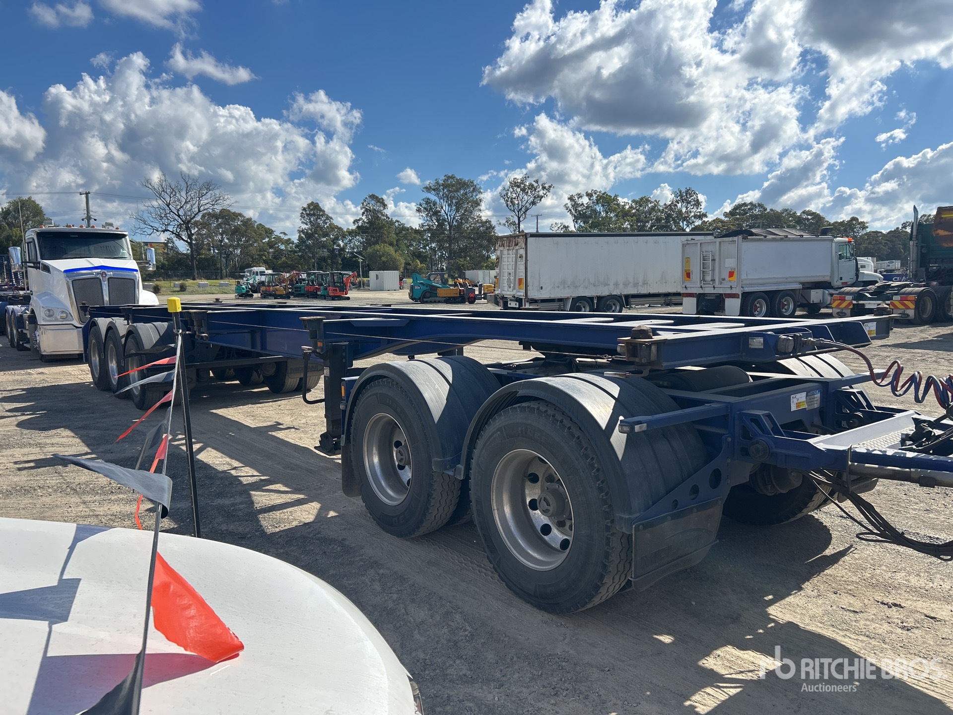 2022 Midland 12.2 m Tri/A Container Trailer