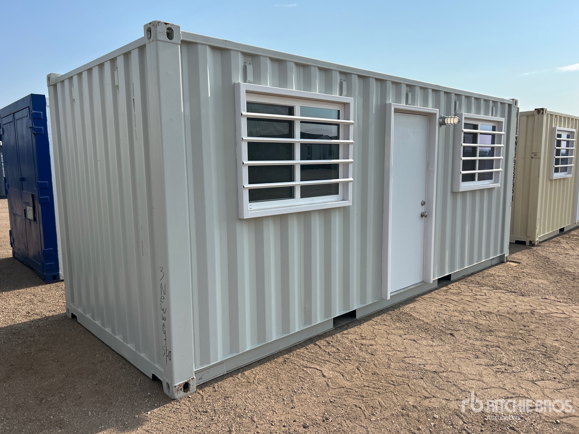 2025 20 ft x 8 ft Mobile Office (Unused)