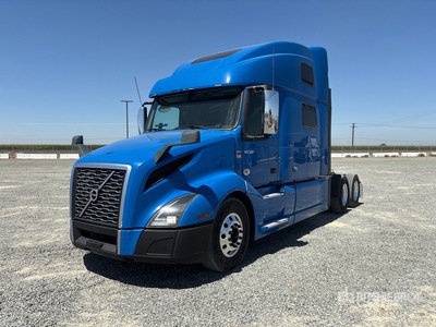 2021 Volvo VNL860 6x4 T/A Sleeper Truck Tractor