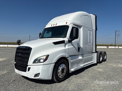 2022 Freightliner Cascadia 126 6x4 T/A Sleeper Truck Tractor