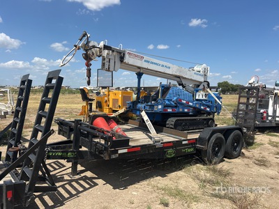 2009 Skylift MDHD33 Rotating Crawler Carrier Digger Derrick w/2009 Skylift MDHD33