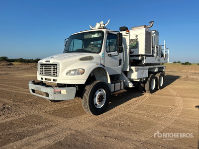 Altec HD35A-12 on 2014 Freightliner M2 106 6x6 Drill Truck