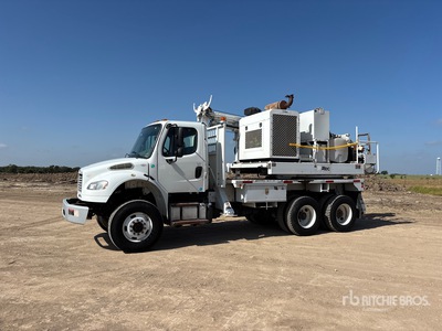 Altec HD35A-12 on 2014 Freightliner M2 106 6x6 Drill Truck