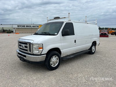 2013 Ford E-250 Cargo Van