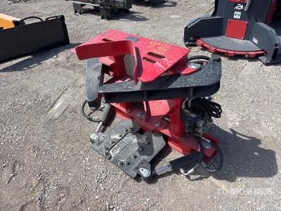 2026 GIYI GY-MTS43 Mini Skid Steer Tree Shear (Unused)