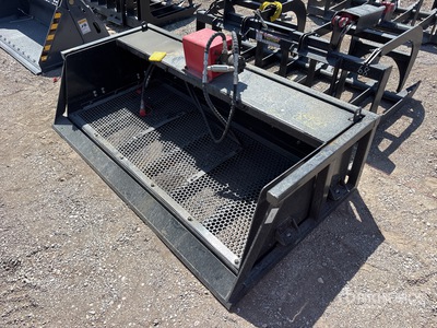 2026 GIYI GY-VB79 80 in Vibration Pala Cribadora para Minicargadora (Unused)