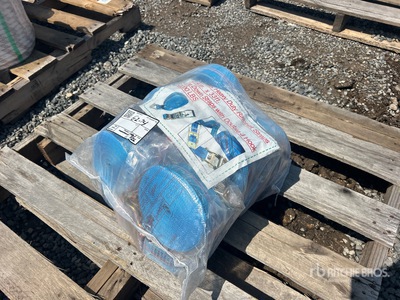 Quantity of (10) 2.4 in x 33 ft Blue Heavy Duty Ratchet Straps (Unused)