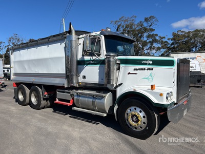 2005 Western Star 4900FX Constellation 6x4 T/A Dump Truck