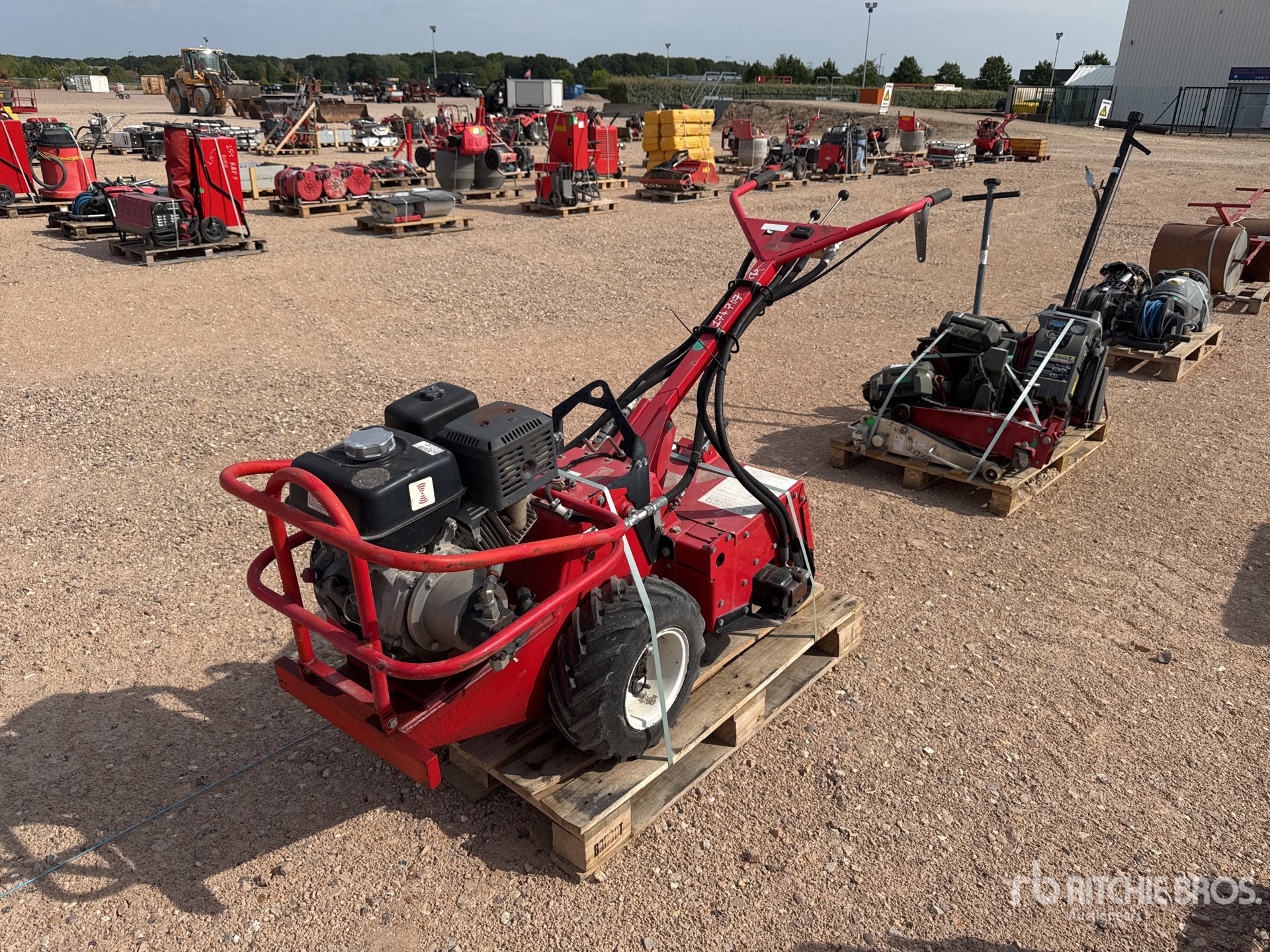2014 Barreto Materiel De Location Rental Equipment
