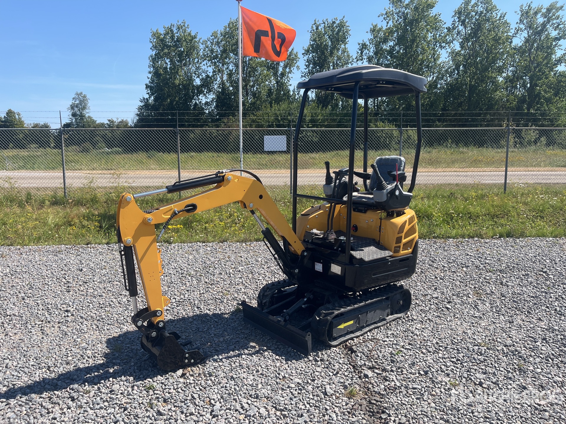 2026 JPC KV15 Mini Excavator (Unused)