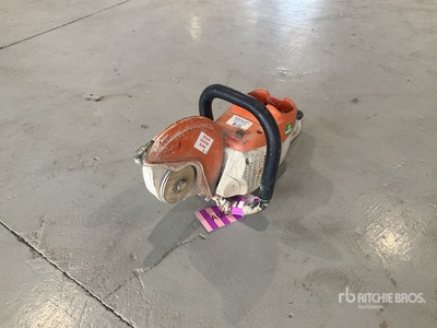Stihl TSA 230 Scie à tronçonner