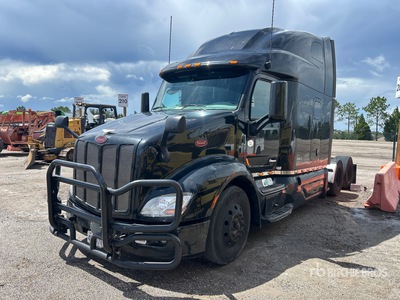 2021 Peterbilt 579 6x4 تراكتور شاحنة كابينة النوم (ثنائية المحور)
