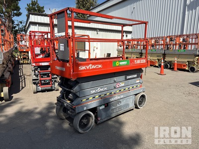 2014 Skyjack SJIII-3226 Electric Scissor Lift