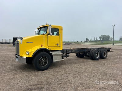 1999 Kenworth T800 6x4 Cabine et châssis