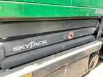 Chassis with Scissor Linkage