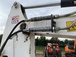 Hydraulics with Auxiliary Hydraulic Plumbing