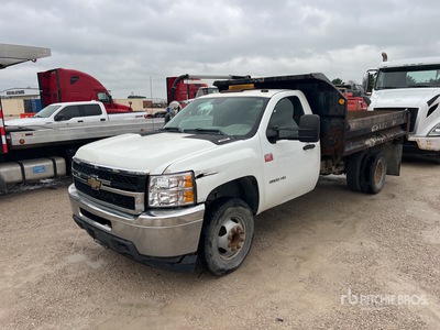 2011 Chevrolet Silverado 3500HD 4x2 Wywrotka (Inoperable)