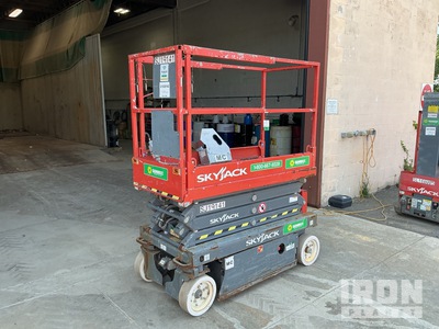 2016 Skyjack SJIII-3219 Electric Scissor Lift