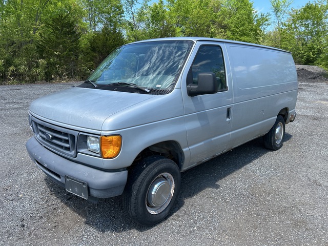 2006 Ford E-Series E-250 Cargo Van