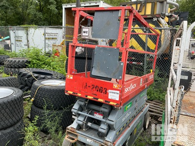 2015 Skyjack SJ III 3226 Electric Scissor Lift