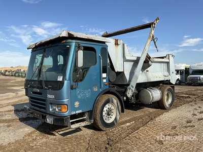 2002 Freightliner COE Condor Dump Truck