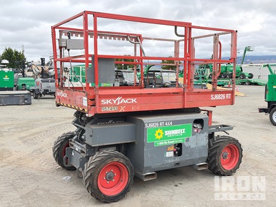 2016 Skyjack SJ6826 RT Dual Fuel 4x4 Scissor Lift