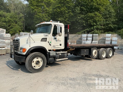 2007 Mack CV713 8x4 Flatbed Truck
