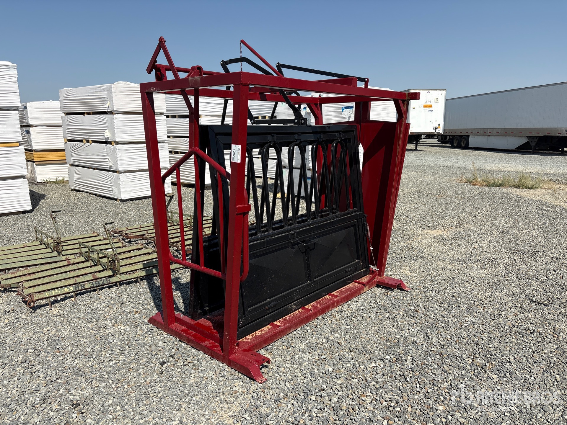 Cattle Squeeze Chute