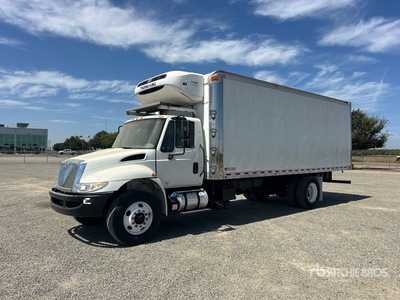 2018 International 4300 4x2 Camions - frigorifiques
