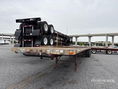 2008 Transcraft 53 ft T/A Spread Axle Flatbed Trailer
