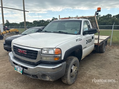 2007 GMC Sierra 3500 4x4 Ciężarówka z płaską platformą (Inoperable)