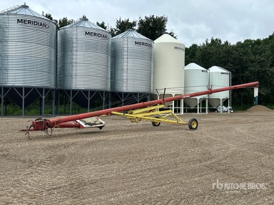 Farm King 10 in x 60 ft Swing Getreideschnecke