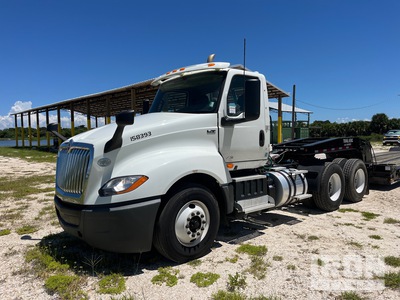 2021 International LT625 6x4 トラックトラクター（T/A）