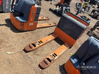 2022 Doosan BW23S-7 4500 lb Electric Palettenheber