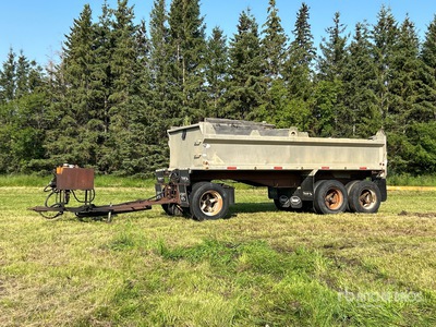 1990 M & M 20 ft Tri/A Pup Aluminum End Dump Trailer